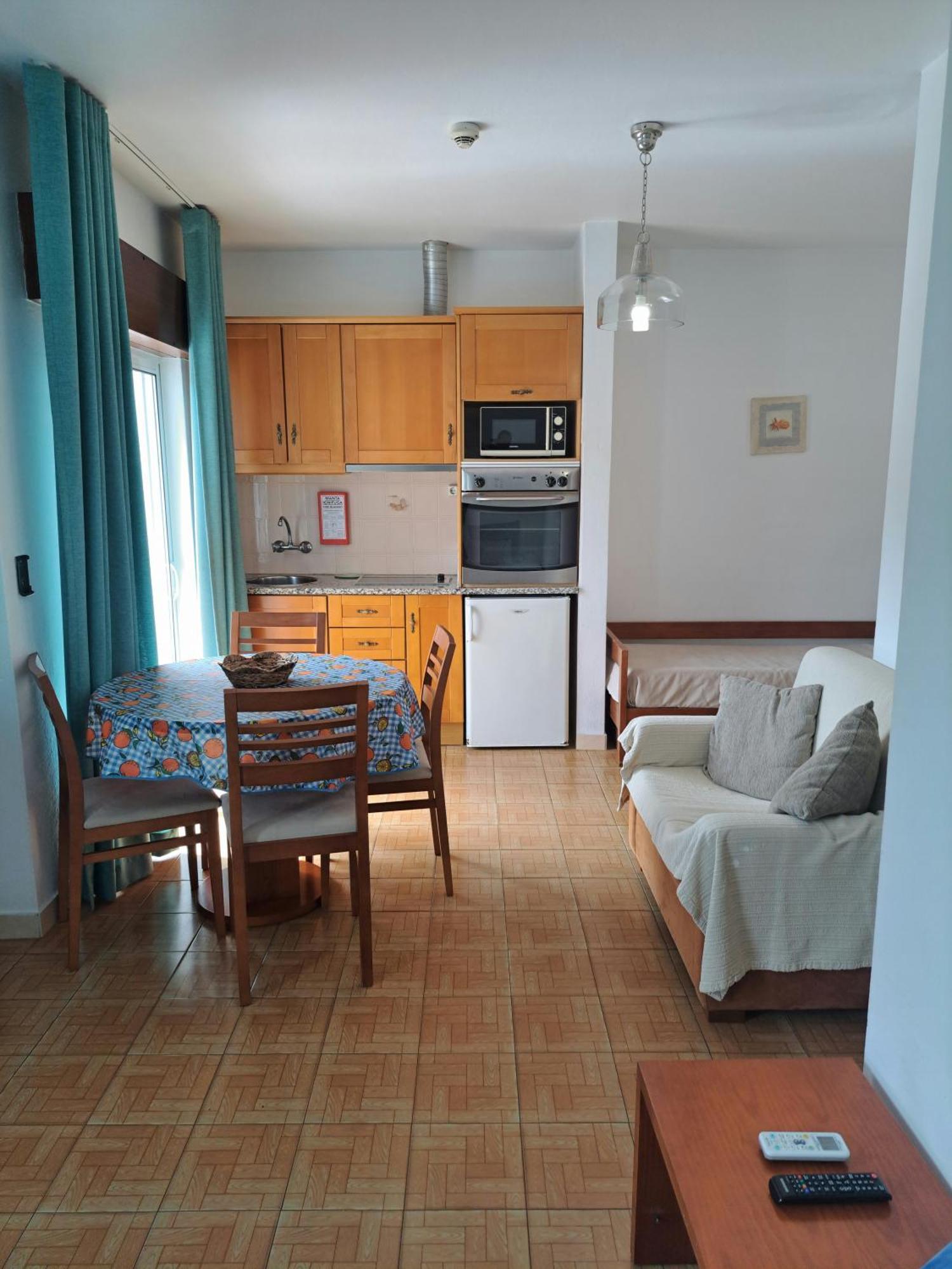 Bed and Breakfast Mira Parque à Albufeira Extérieur photo