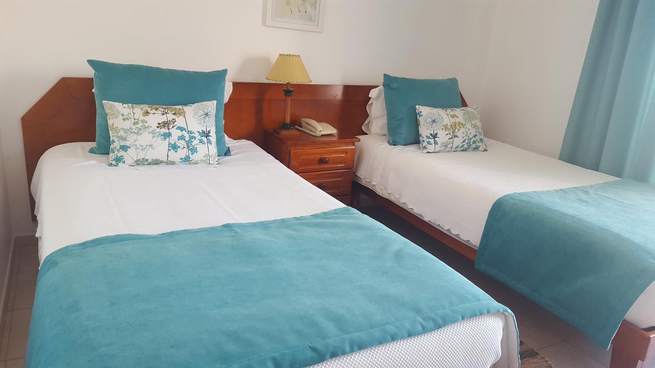 Bed and Breakfast Mira Parque à Albufeira Extérieur photo